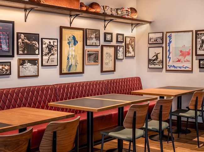 CHAMPIONS SPORTS BAR